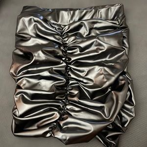 Leather black scrunch skirt